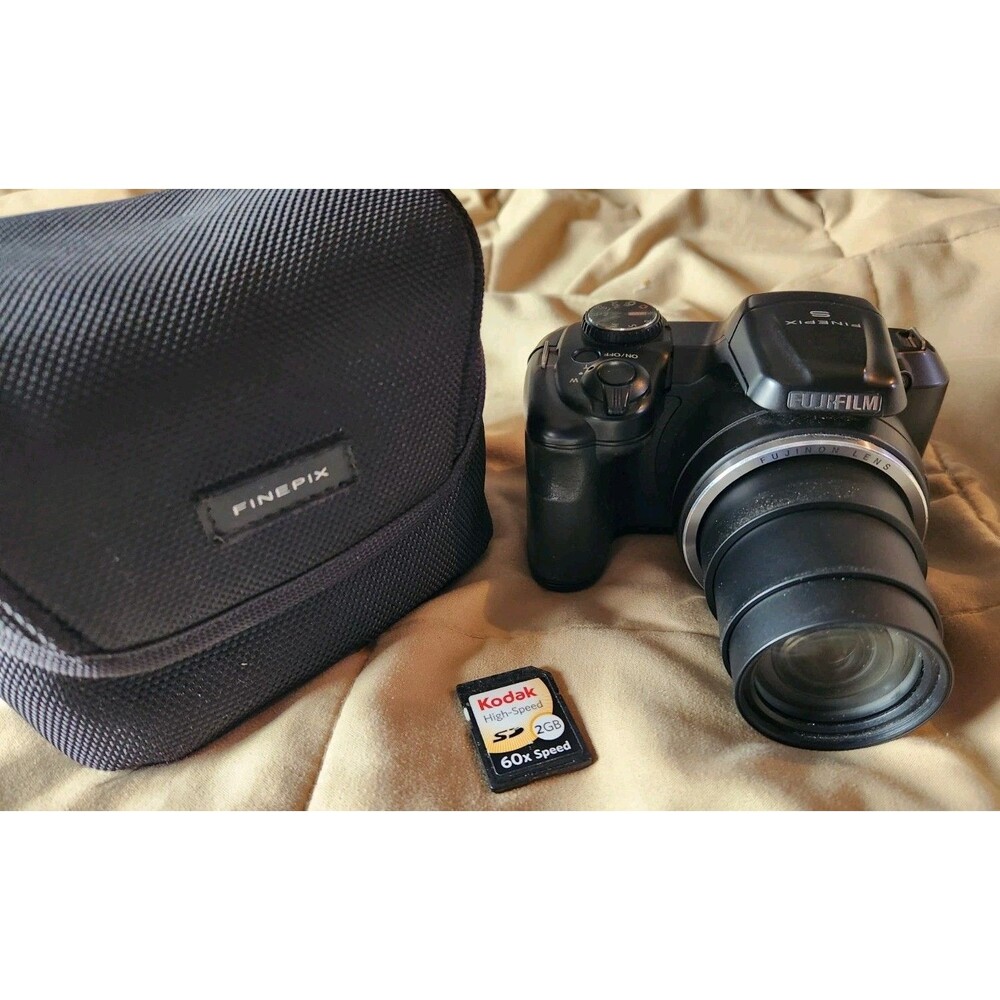 Fujifilm FinePix S8630 Bridge Camera 16MP 36x Zoom 3in LCD USB AA 2GB SD Tested